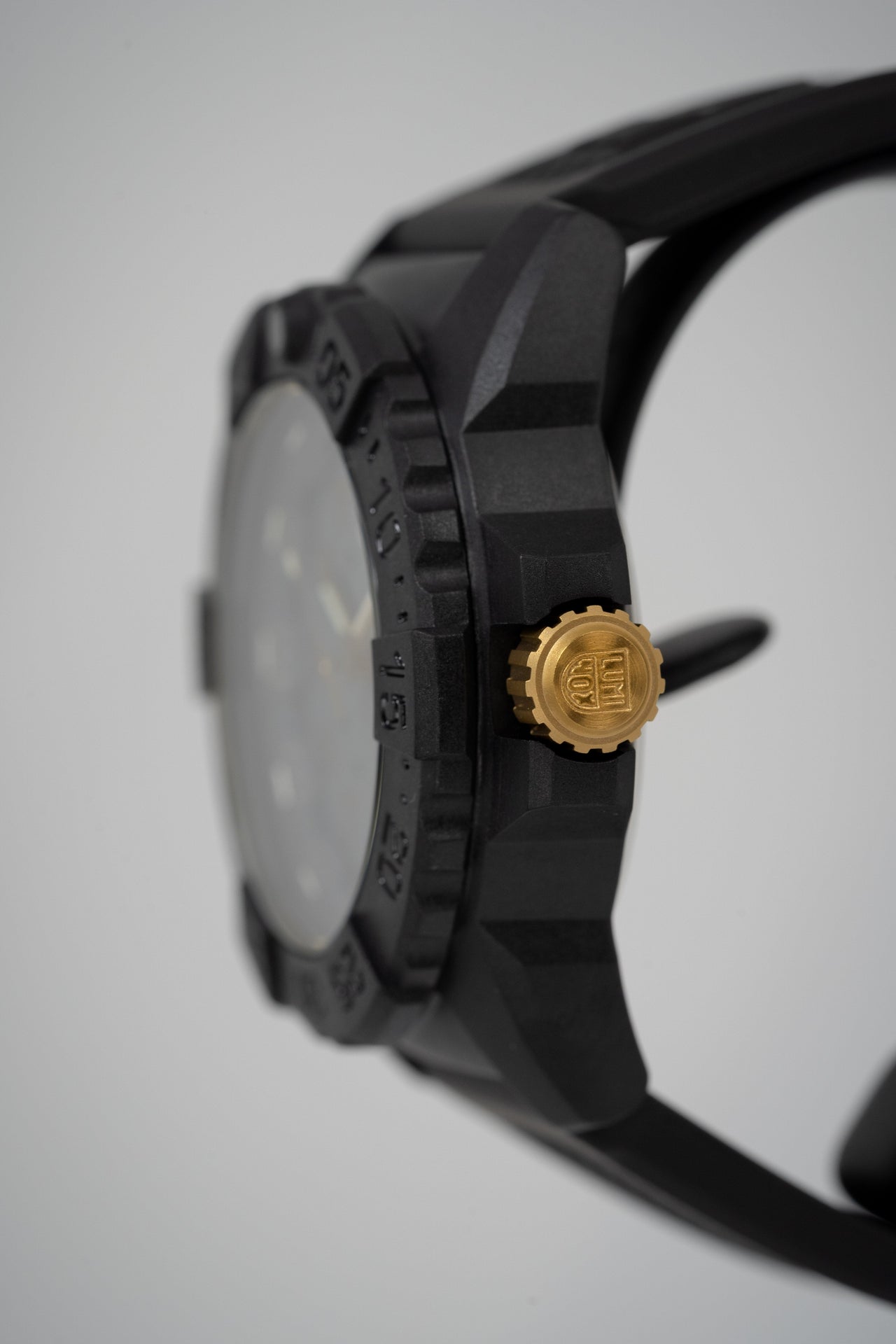 Luminox Men's Watch Navy SEAL 3500 Series Gold XS.3508.GOLD