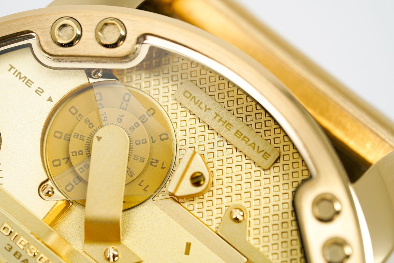 Diesel Men's Chronograph Watch Mr Daddy 2.0 Yellow Gold DZ7399 - Watches & Crystals