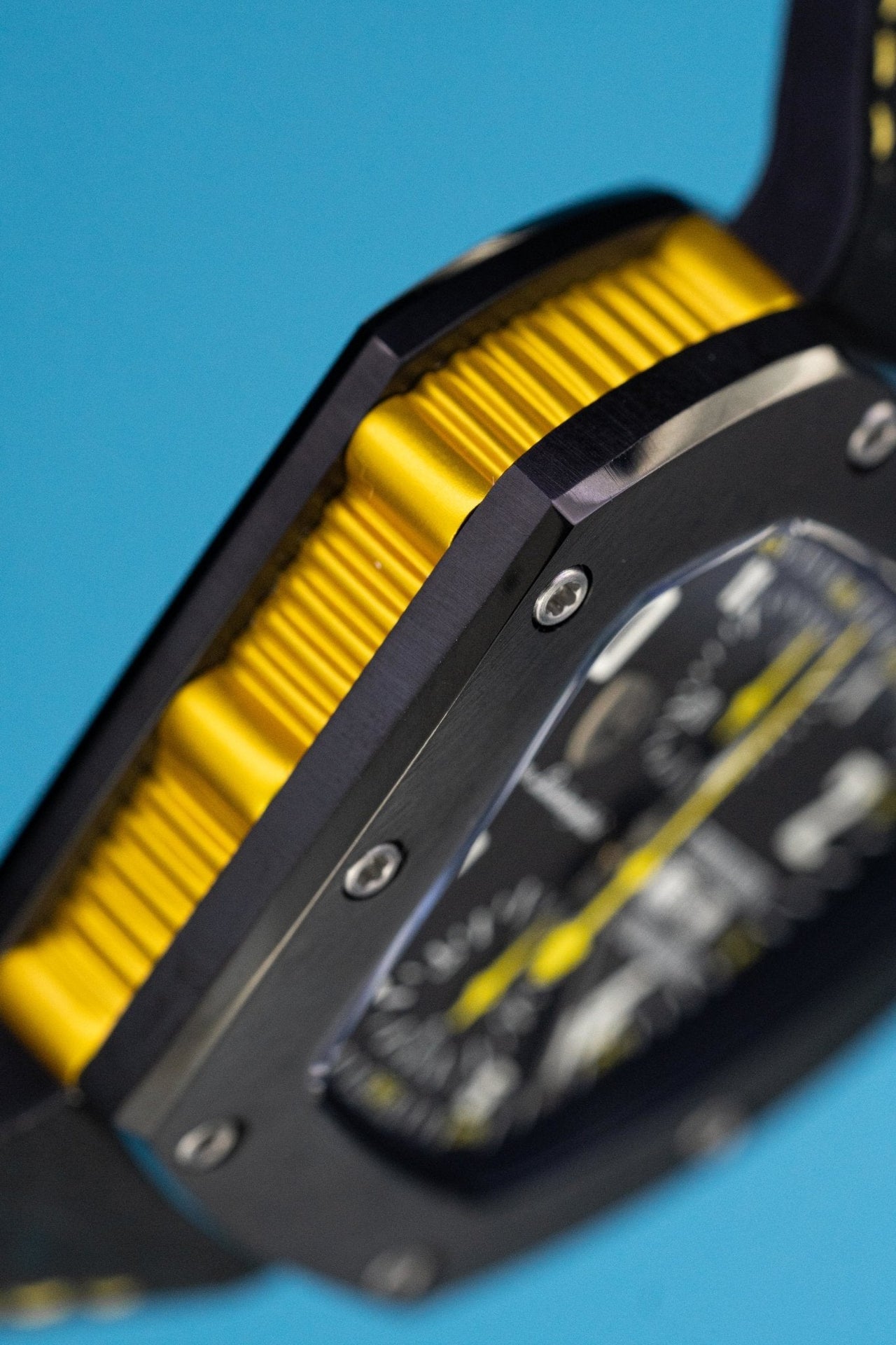 Tonino Lamborghini Spyderleggero Chronograph Day Date Yellow - Watches & Crystals